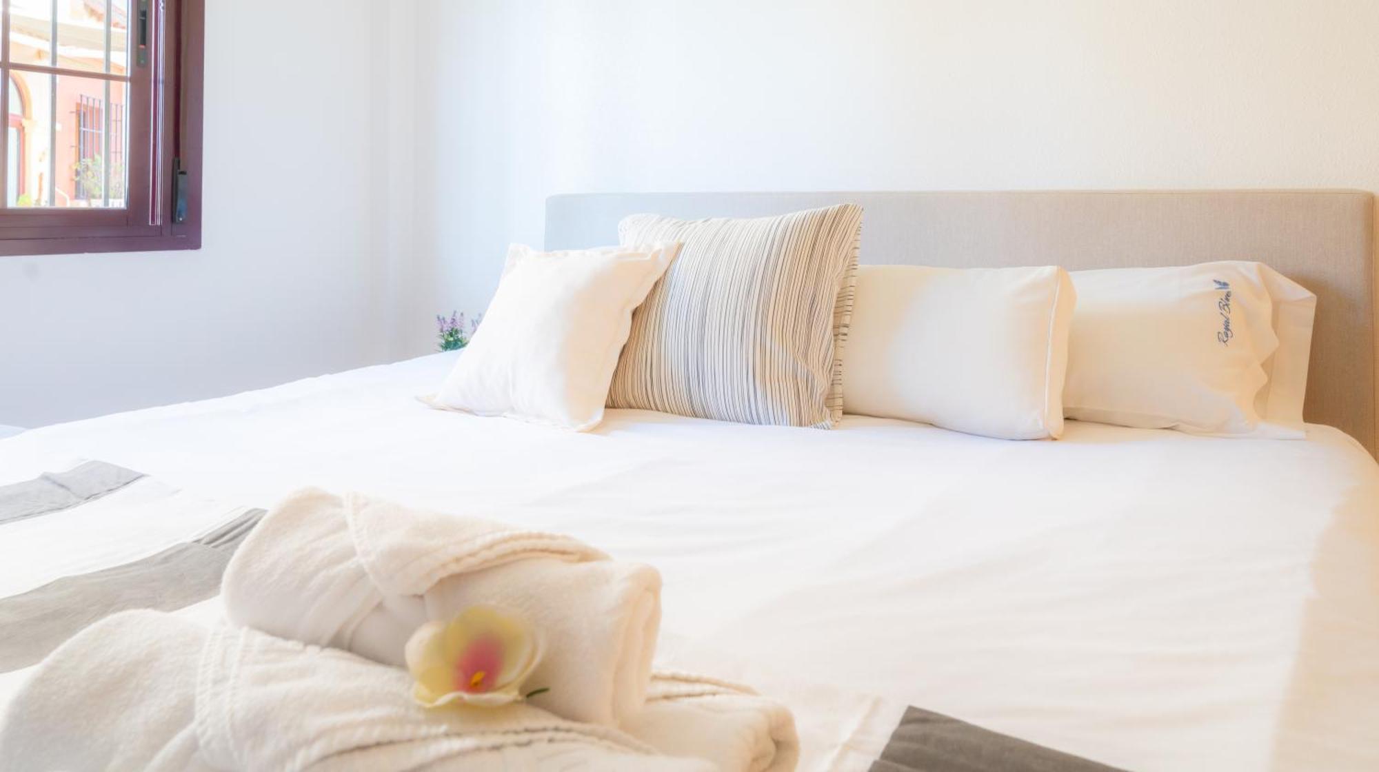 Club Salino Hideaway-Your Peaceful Retreat With Pool In Torrevieja Kültér fotó