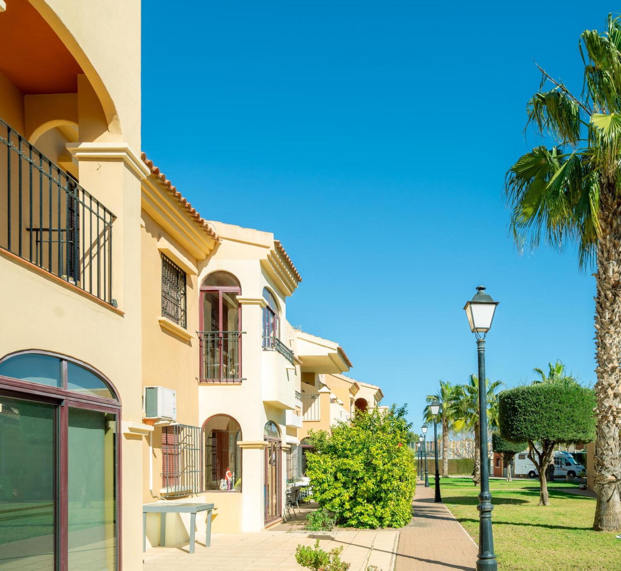Club Salino Hideaway-Your Peaceful Retreat With Pool In Torrevieja Kültér fotó